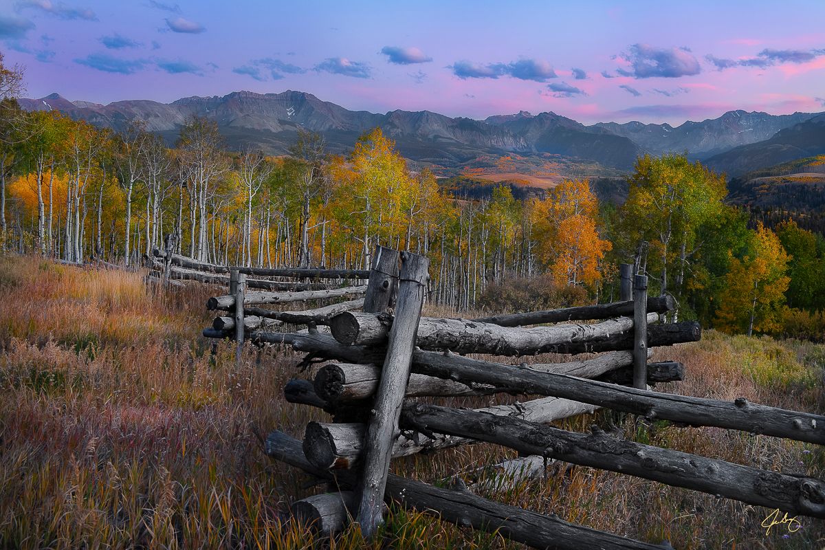 outdoor photographer Colorado Fall colors The Line